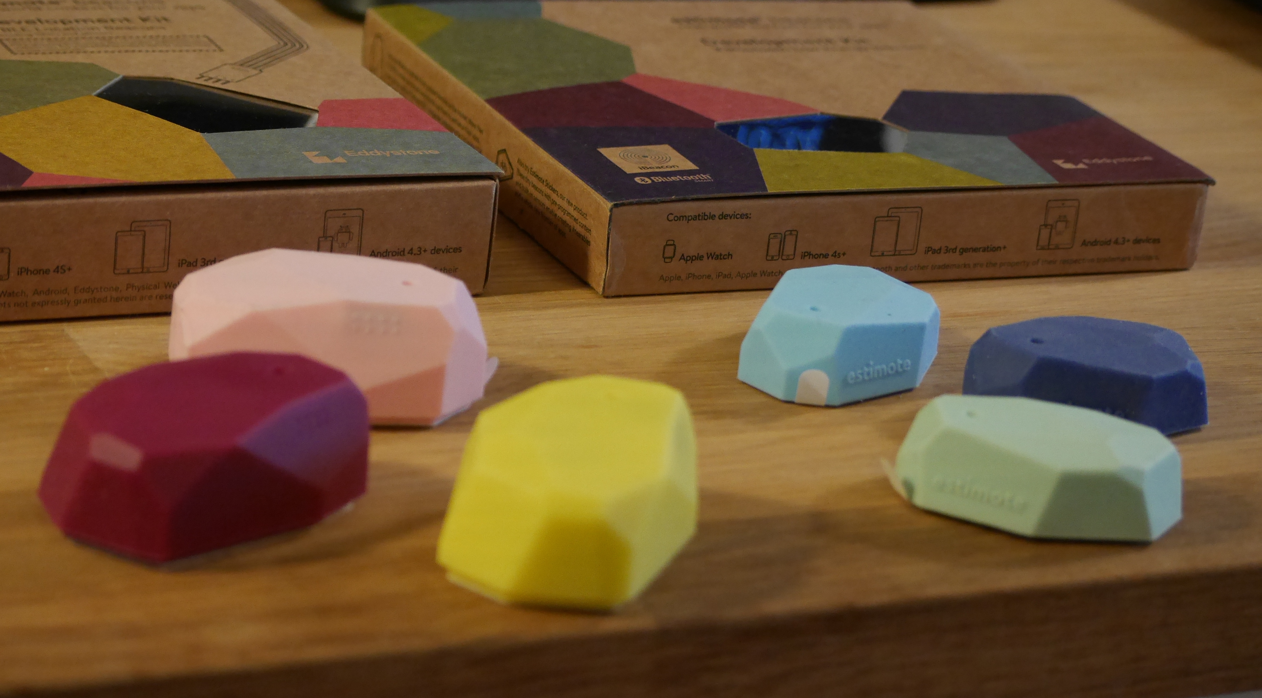 estimote_beacon_06